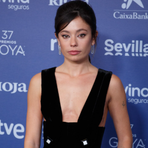 celebrity Anna Castillo